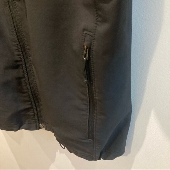 THE NORTH FACE Sz M Soft Shell Many Pockets and Drawstrings Mesh Jacket - Picture 6 of 14